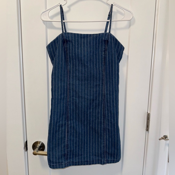 FOREVER 21 Pinstriped Denim Mini Dress size S - Picture 5 of 11